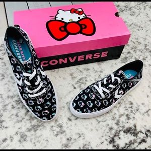 Hello Kitty Converse — NIB — Adorable! 😻